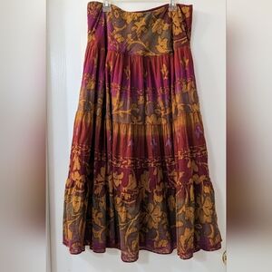 CHAP'S Tiered Burgundy Floral Boho Skirt Size Small Modest